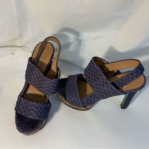 Lisa for Donald Pliner Purple Faux Snakeskin Platform Sandal Heels 6.5M
